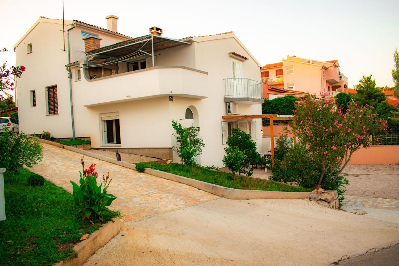 Apartments Senka Zaboric Ngoại thất bức ảnh